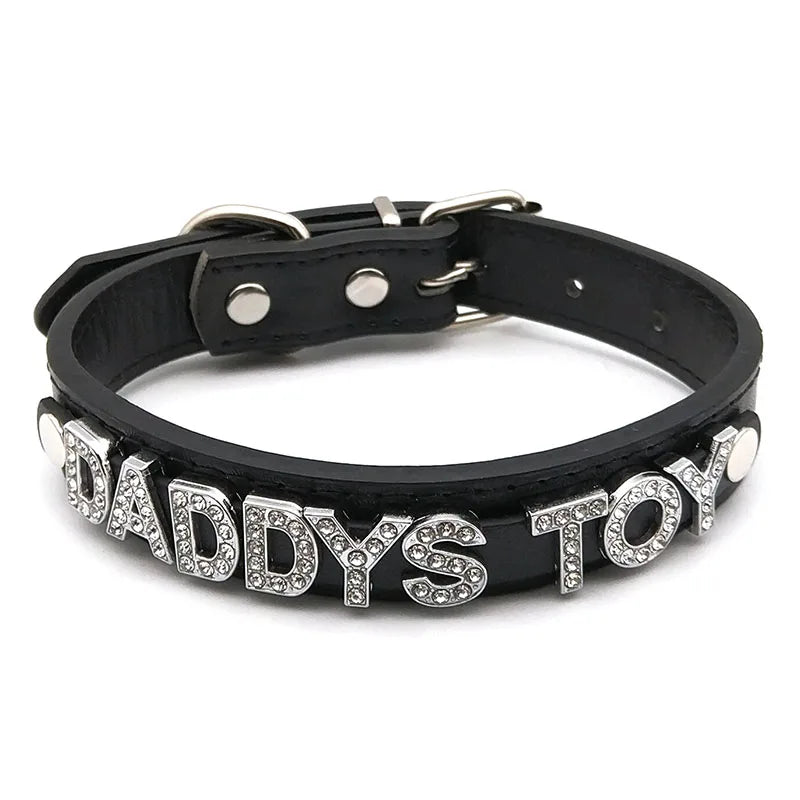 details of The Label Rhinestone and PU Leather Collar with “DADDYS TOY” – pridevoyageshop.com – gay men’s harness, lingerie and fetish wear