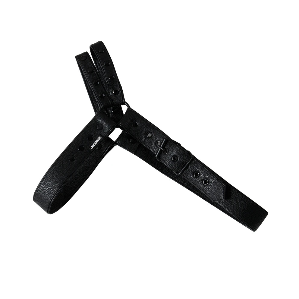 details of black Men’s Offset Chest Harness – pridevoyageshop.com – gay men’s harness, lingerie and fetish wear